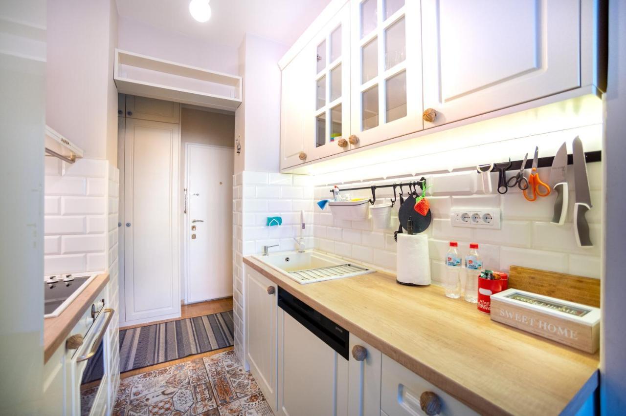Sava Centar 1-Bedroom Apartments In The Heart Of New 베오그라드 외부 사진