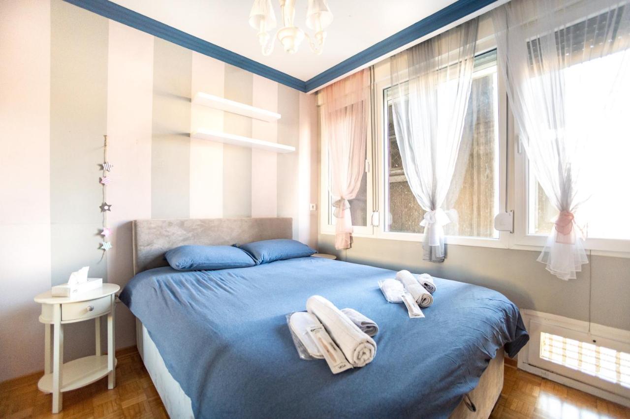 Sava Centar 1-Bedroom Apartments In The Heart Of New 베오그라드 외부 사진