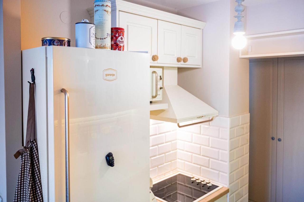 Sava Centar 1-Bedroom Apartments In The Heart Of New 베오그라드 외부 사진