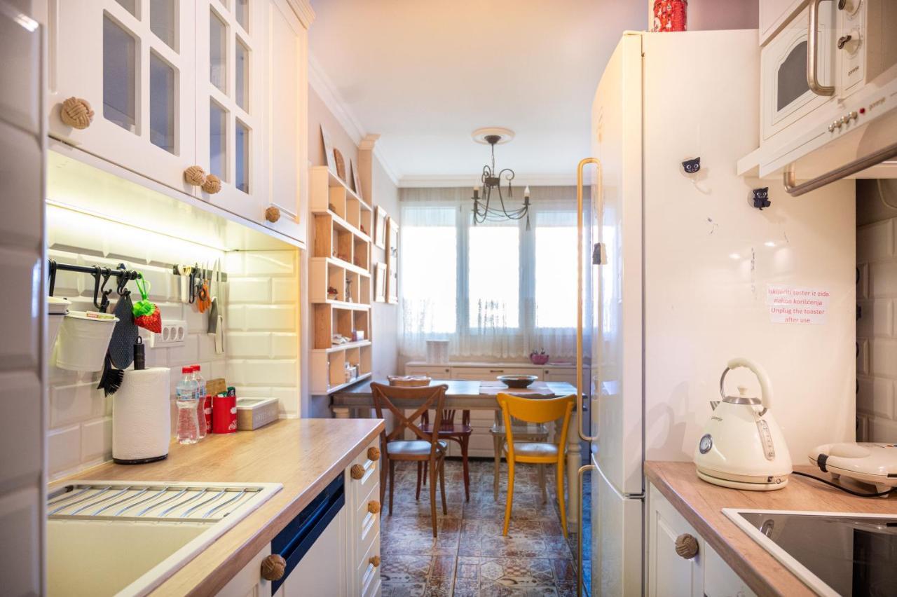 Sava Centar 1-Bedroom Apartments In The Heart Of New 베오그라드 외부 사진