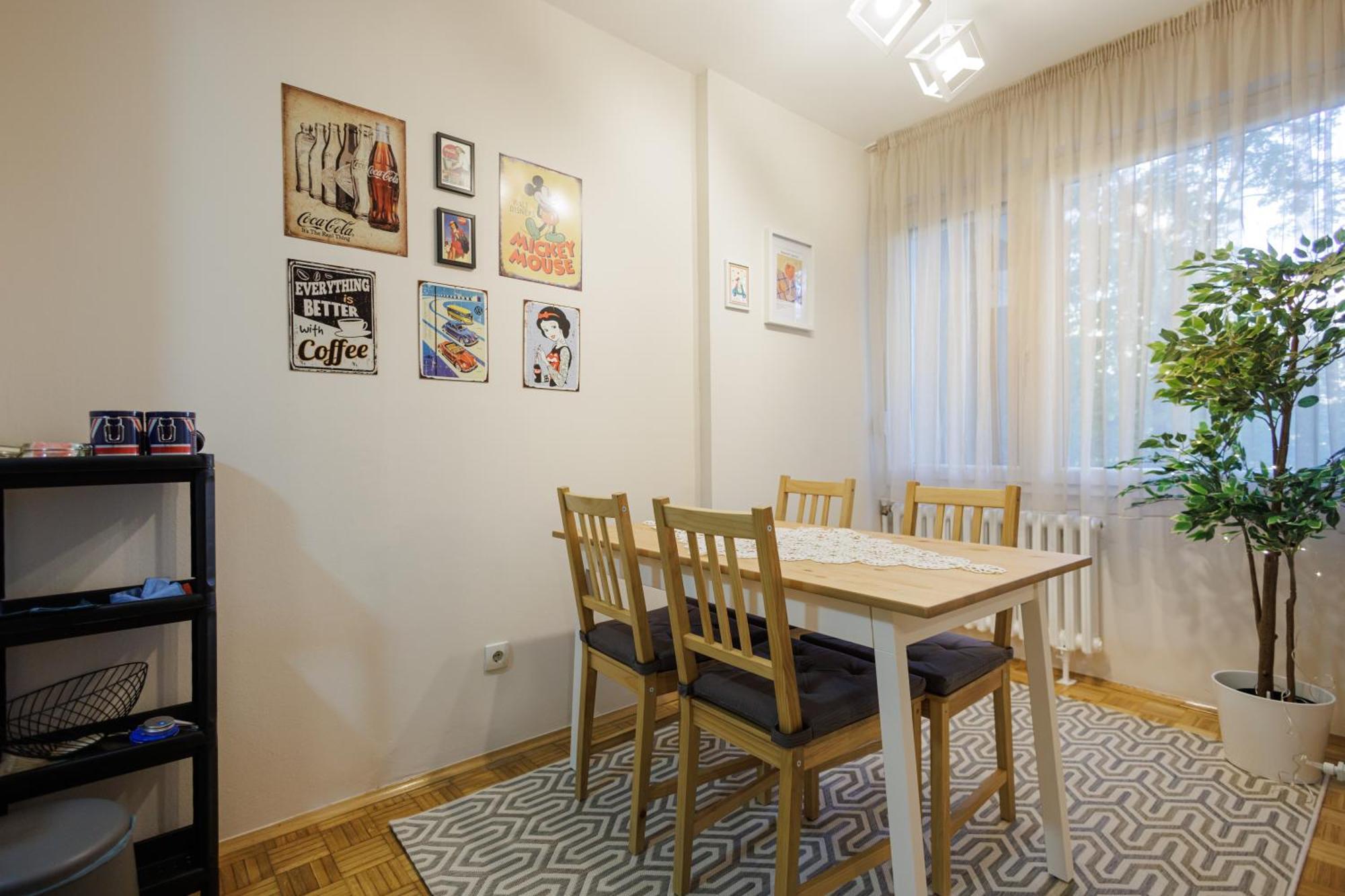 Sava Centar 1-Bedroom Apartments In The Heart Of New 베오그라드 외부 사진