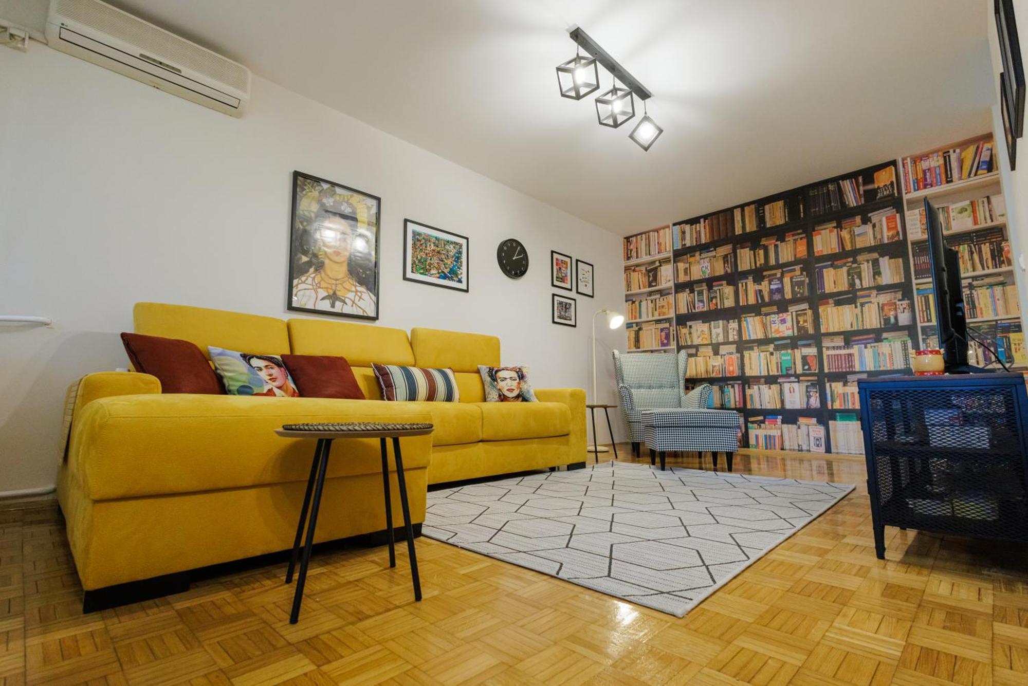 Sava Centar 1-Bedroom Apartments In The Heart Of New 베오그라드 외부 사진